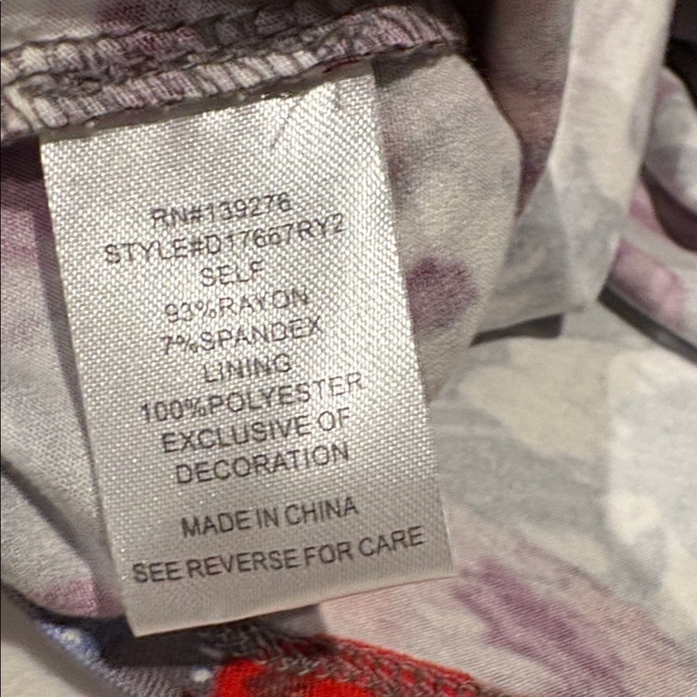 Daniel Rainn - Branwen Pleated Knit Top. Blouse. Shirt. Size XL. Grey floral - Picture 15 of 16